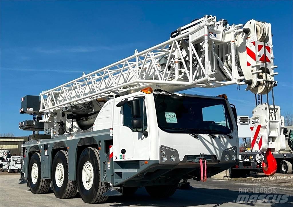 Tadano AC 3.060-1 Mobile and all terrain cranes