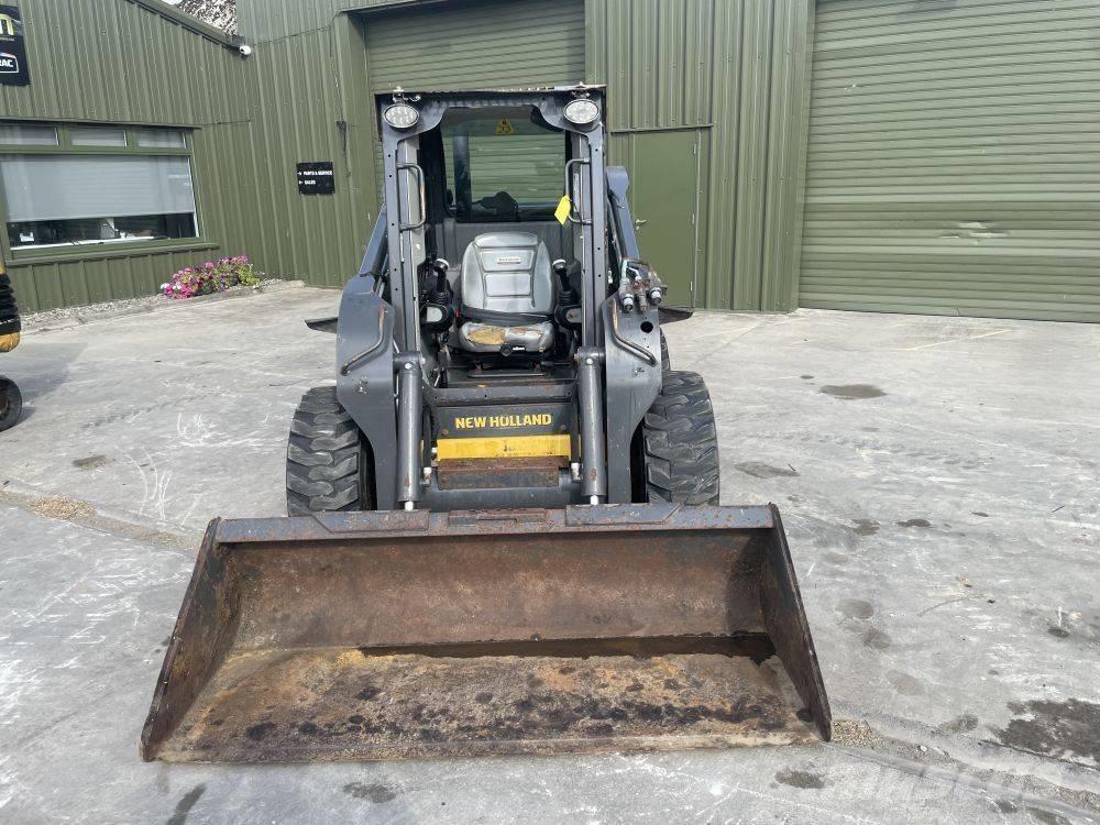 New Holland L 234 Skid Steer Loaders