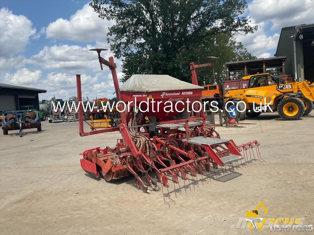 Kverneland Accord Farm Drills