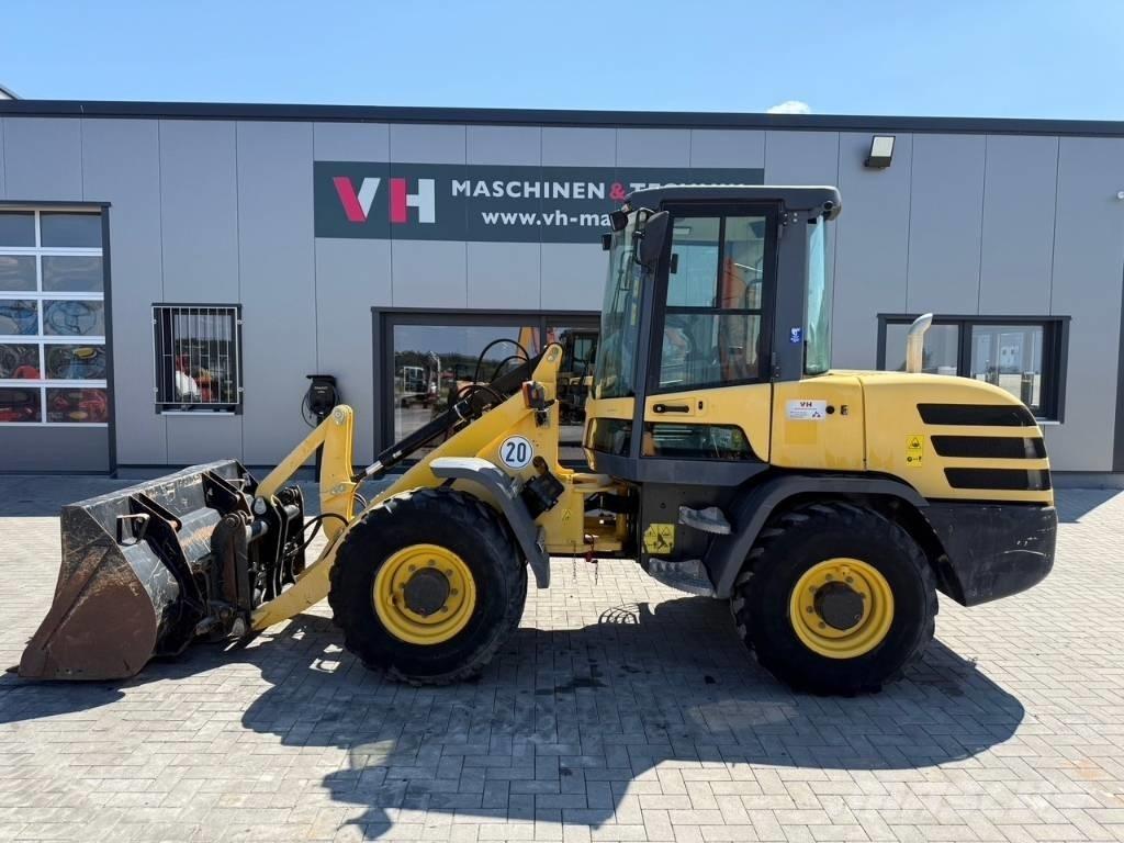 Yanmar V 80 Wheel Loaders