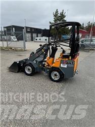 GiANT G 1200 Mini Loader