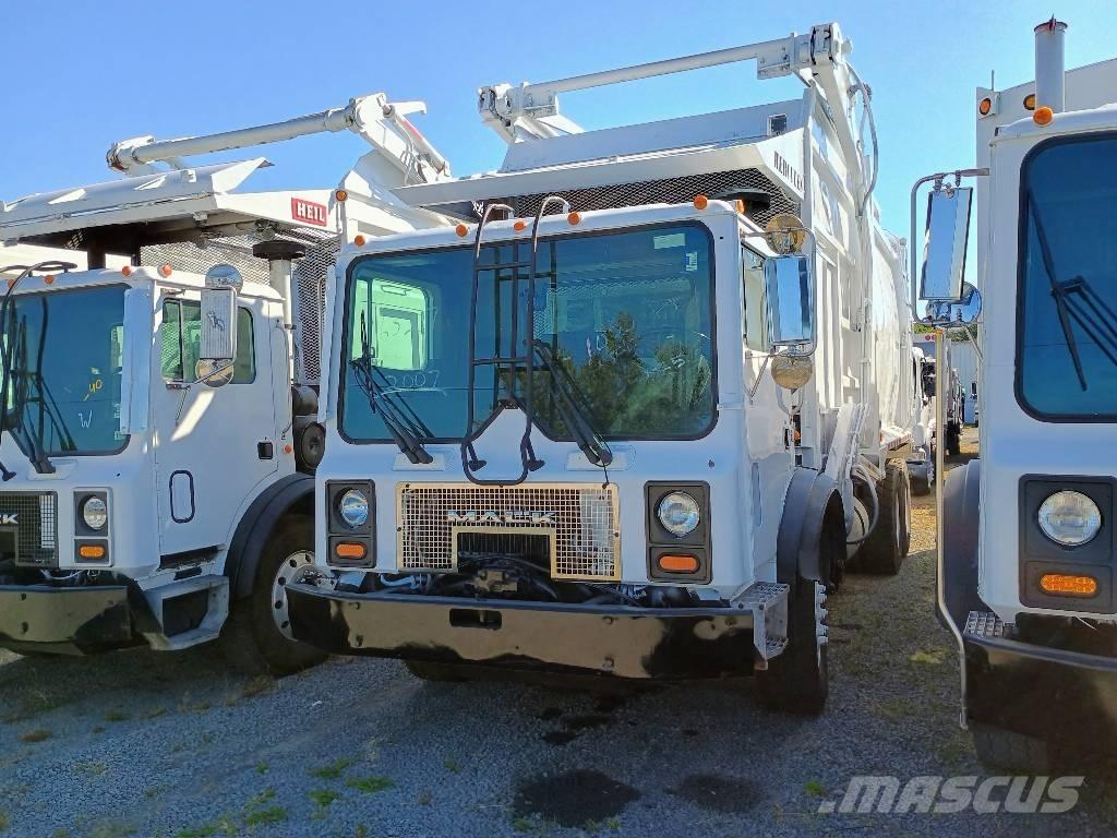 Mack MR Garbage Trucks / Recycling Trucks