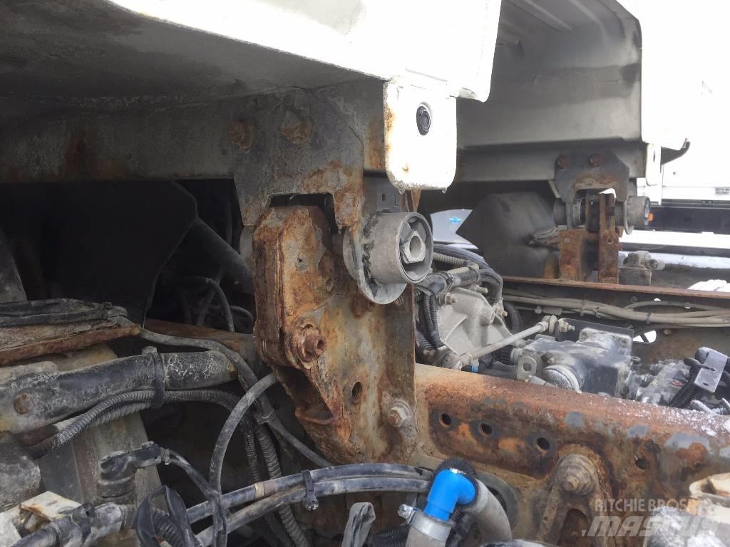 Renault Midlum Cab & Chassis Trucks