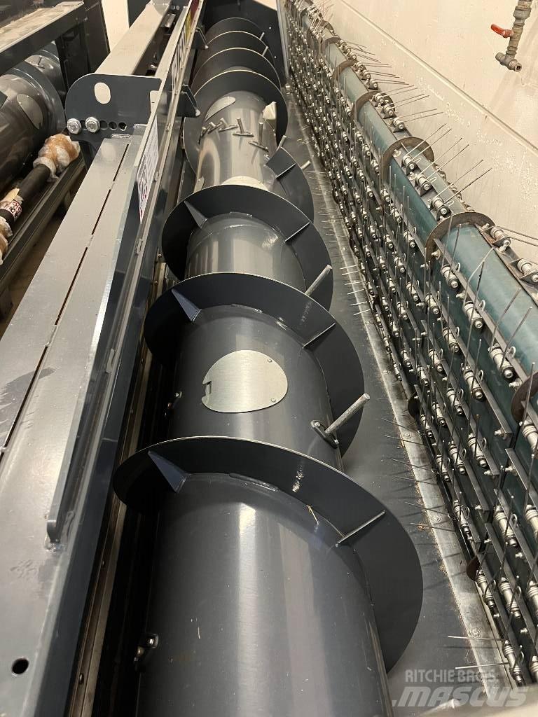 Ziegler ZPU Pickup Harvester Headers