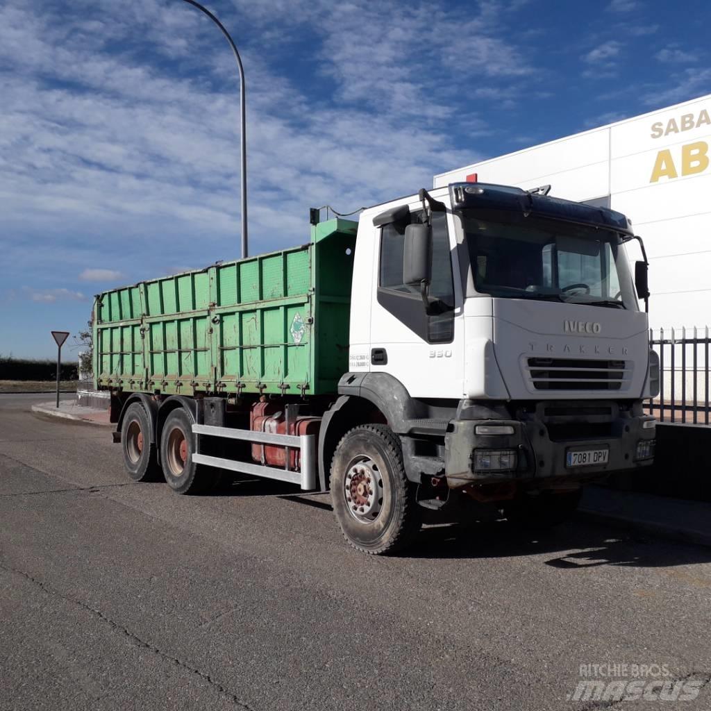 Iveco Trakker 350 Dump Trucks
