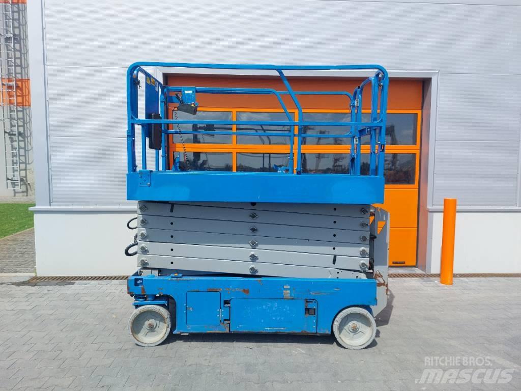 Genie GS4047 Scissor Lifts