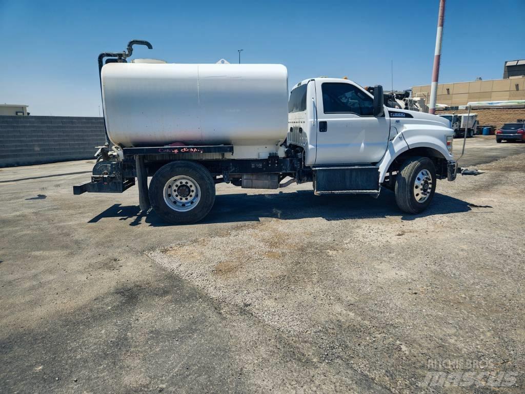 Ford F 650 SD Water Tankers