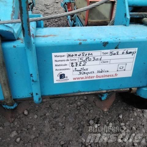 Monosem 502 Farm Drills