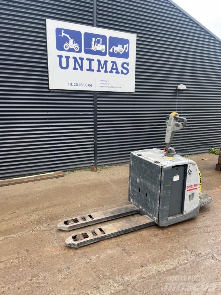 Nissan PLP 200 Low lifter