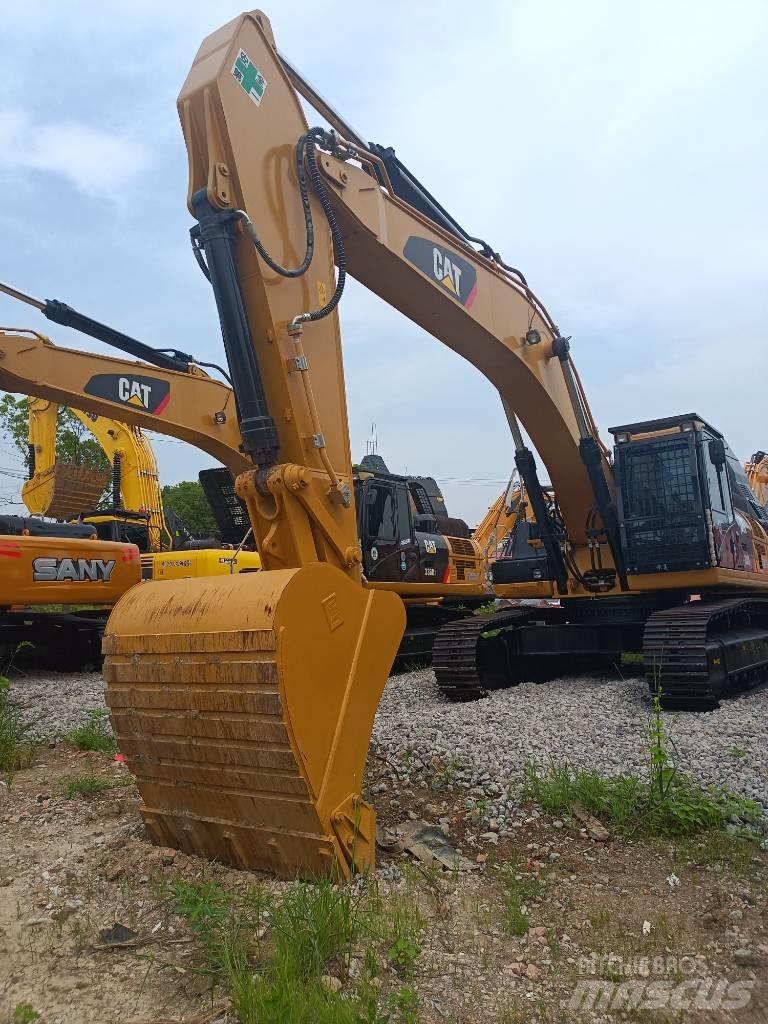 CAT 330 Crawler Excavators