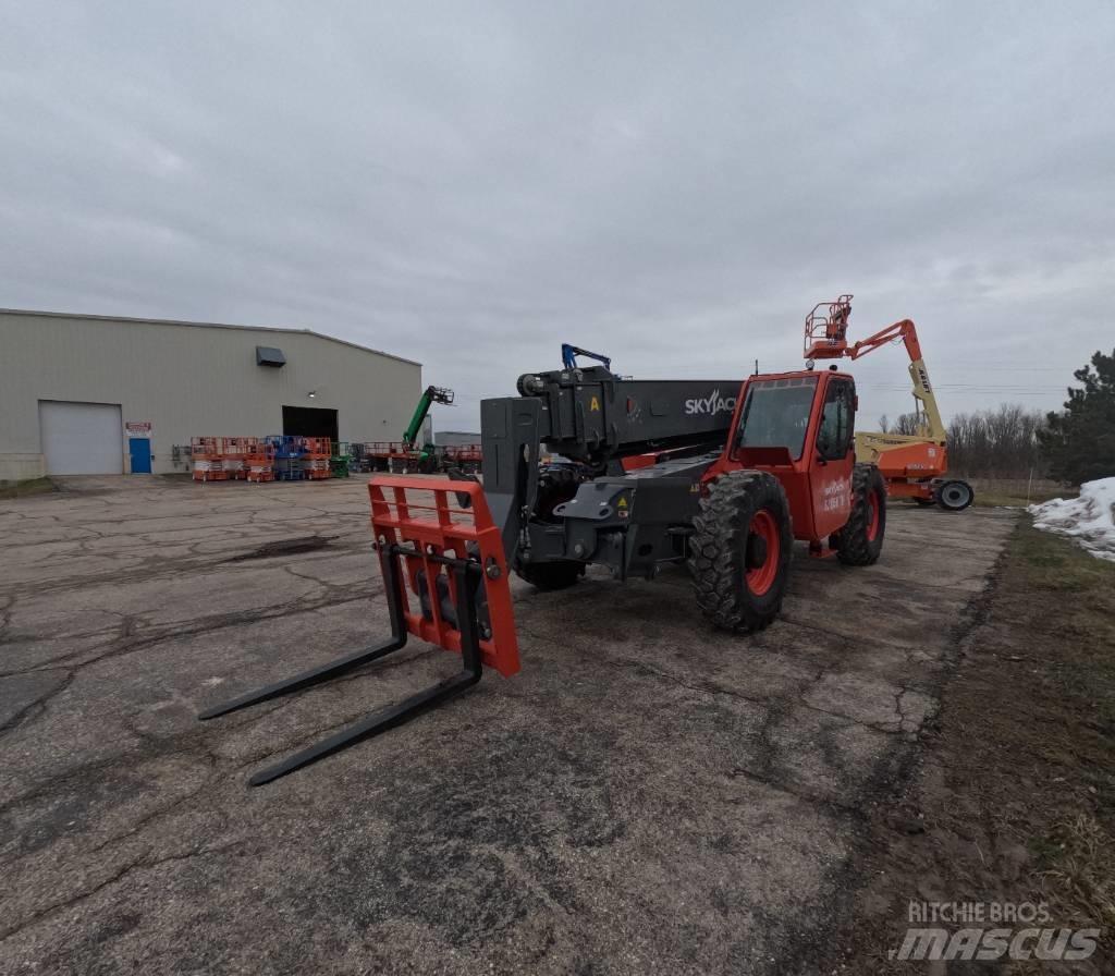 SkyJack SJ 1056 TH Telescopic Handlers