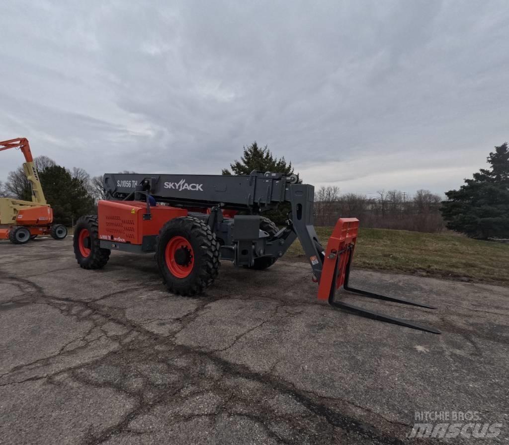 SkyJack SJ 1056 TH Telescopic Handlers