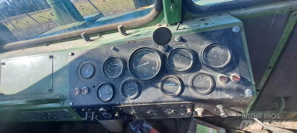 Kirovets K701 Tractors