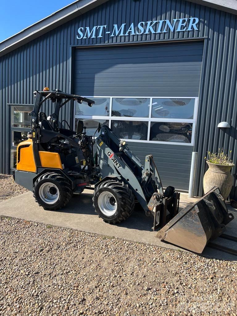 GiANT 337T Mini Loader