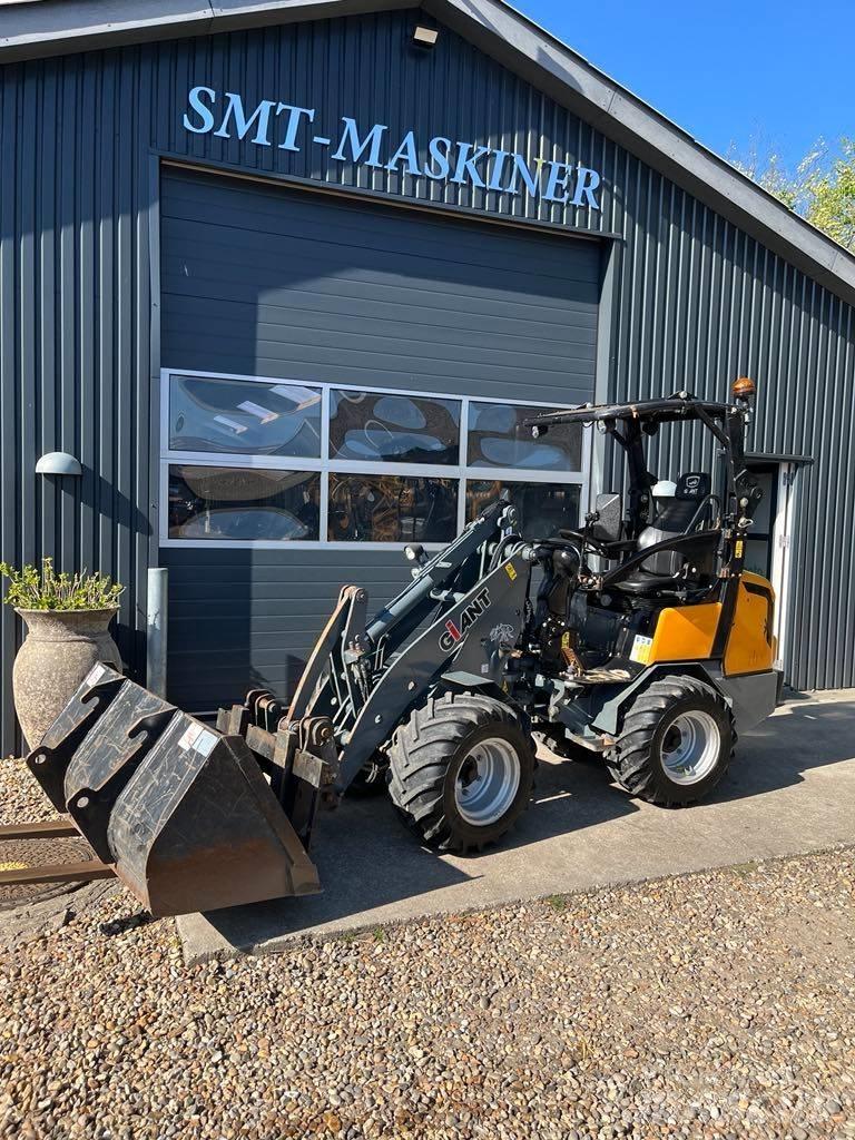 GiANT 337T Mini Loader