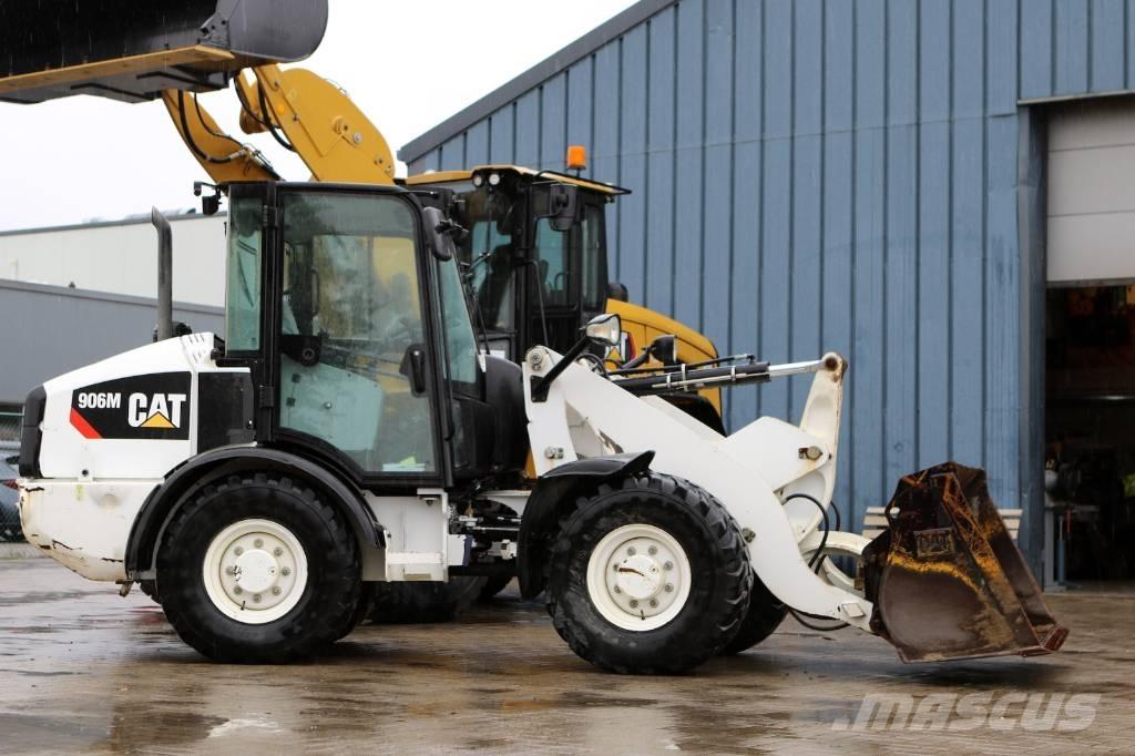 CAT 906M Wheel Loaders
