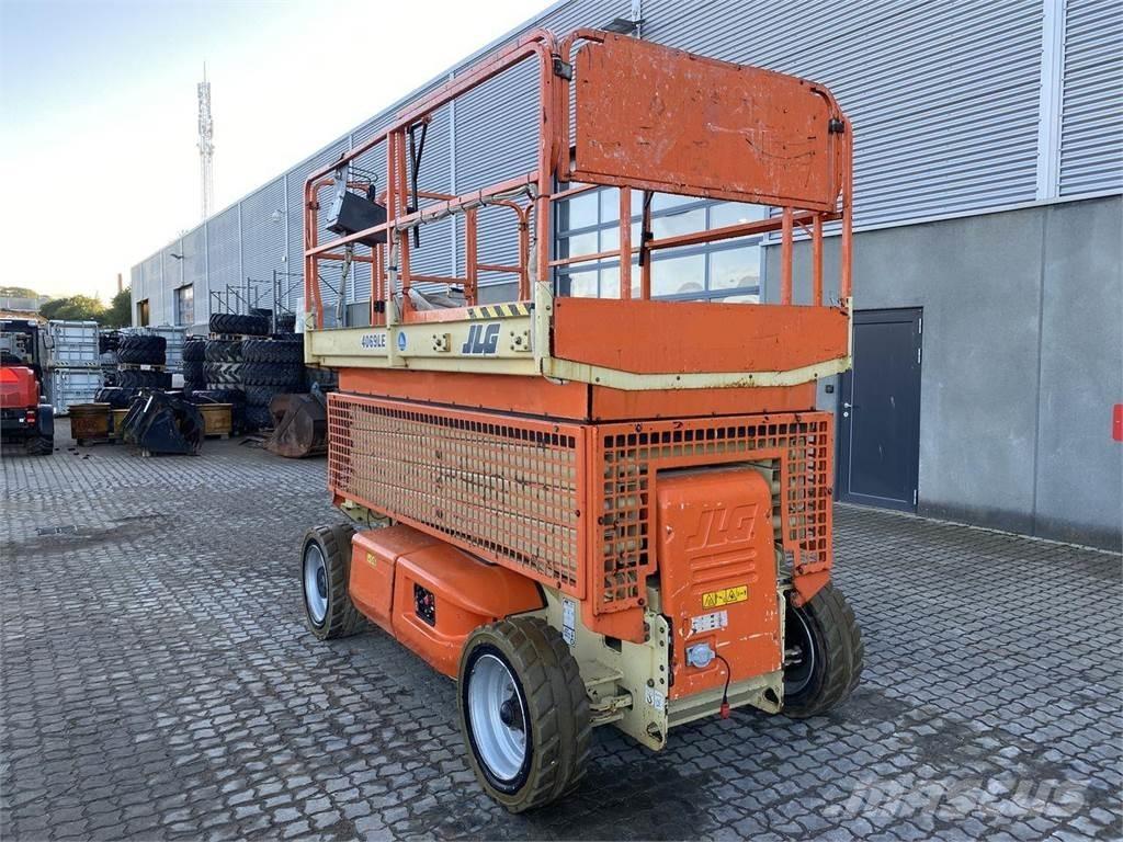 JLG 4069 Scissor Lifts