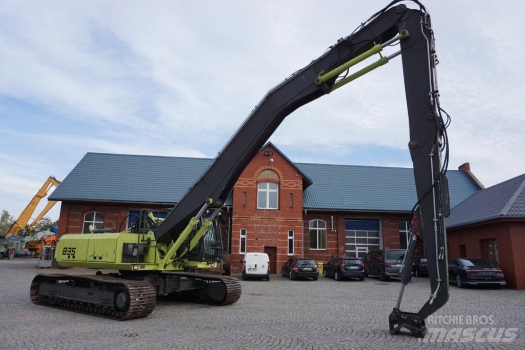 Sennebogen 835 Waste / Industry Handlers