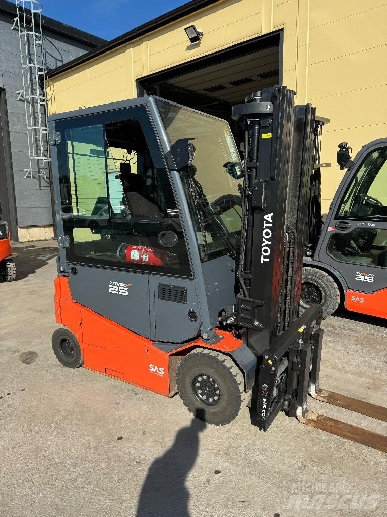 Toyota 8FBMKT25 Electric Forklifts