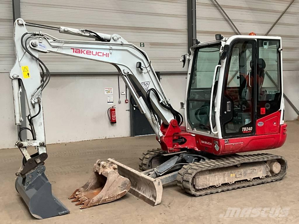 Takeuchi TB 240 Mini Excavators <7t (Mini Diggers)