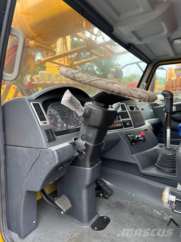 XCMG QY25KC Rough Terrain Cranes