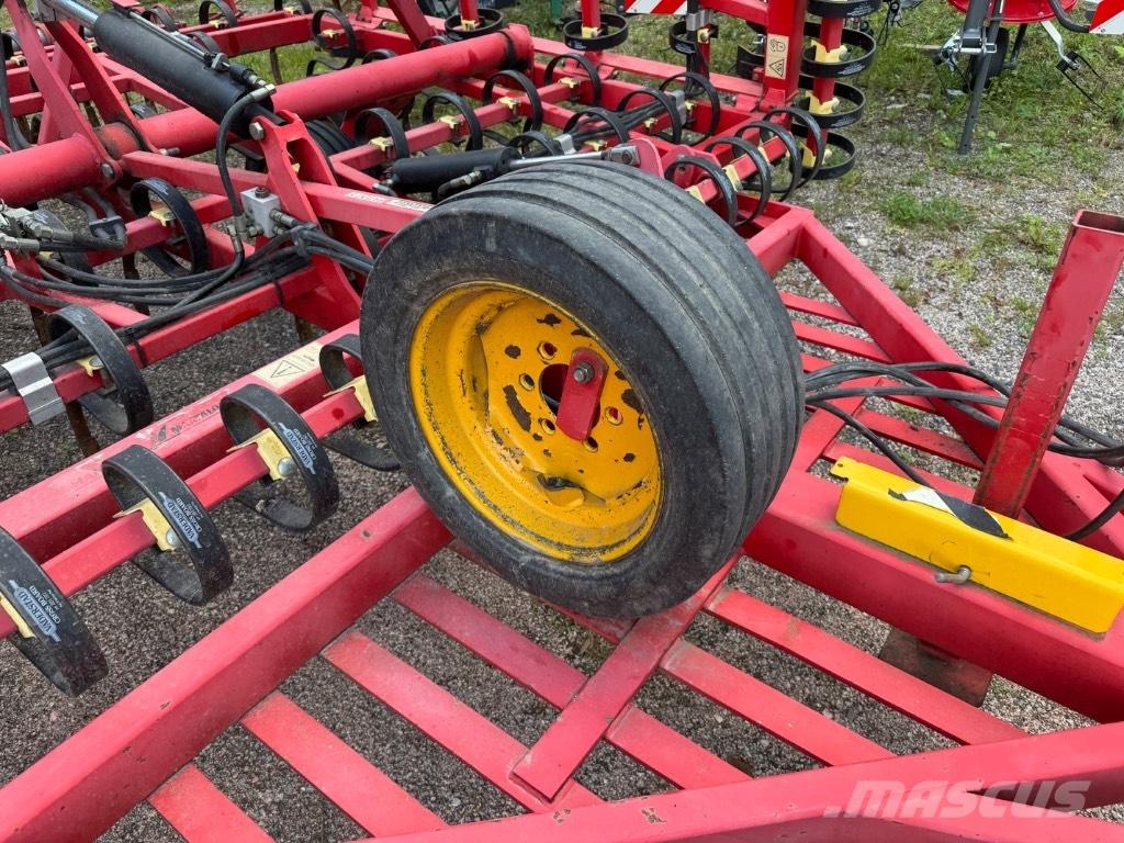 Värderstad NZ 900 Harrows