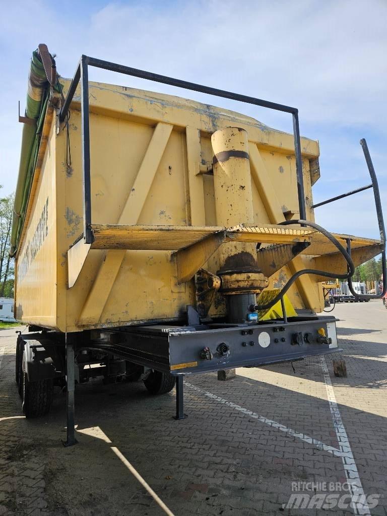 Carnehl CSKK/A Grain / Hopper / Tipper Trailers