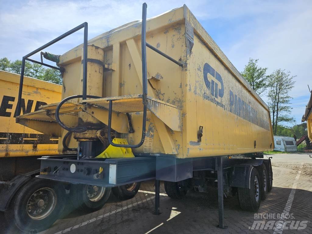Carnehl CSKK/A Grain / Hopper / Tipper Trailers