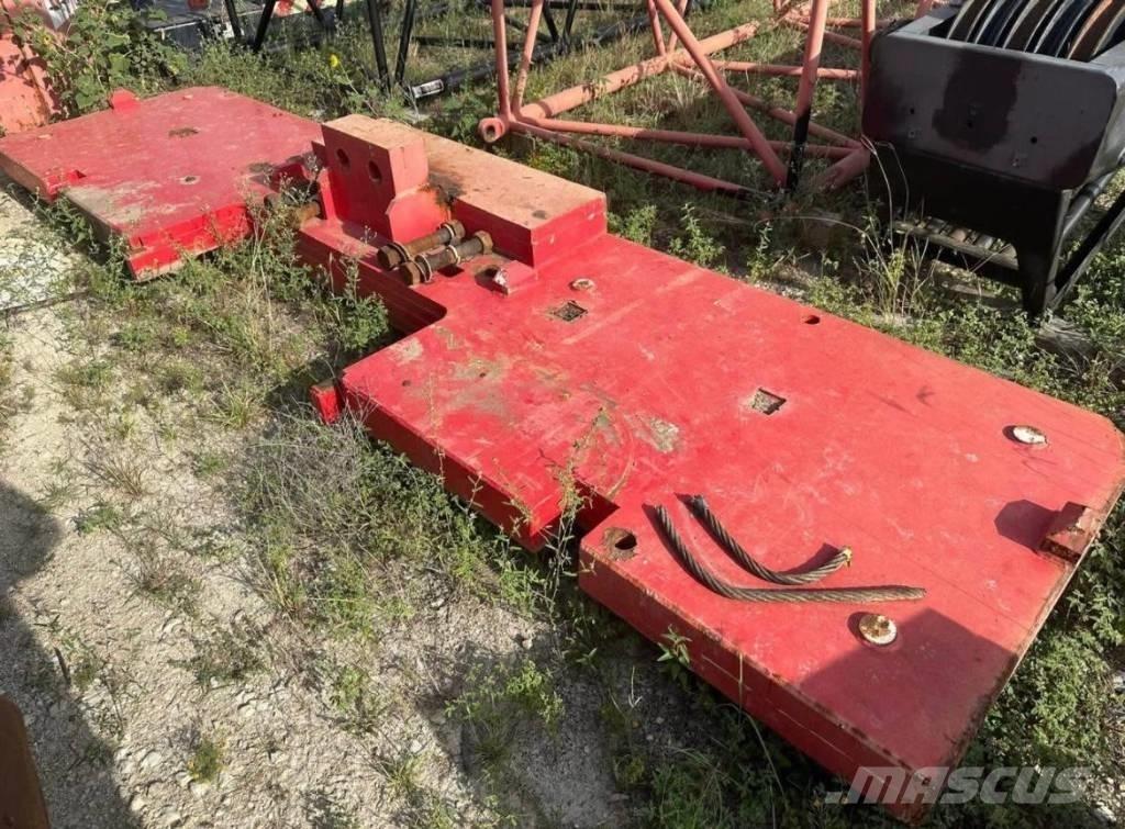 Link-Belt LS-518 Crawler Cranes