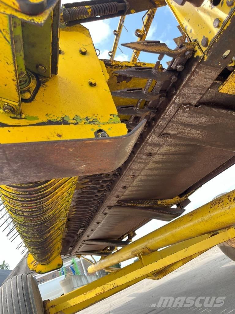 Newholland Maaibord Harvester Headers
