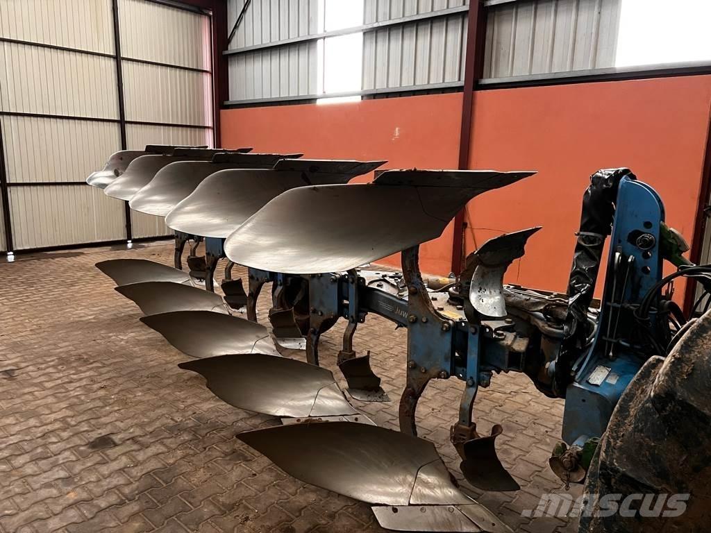 Lemken Juwel 8 Plows