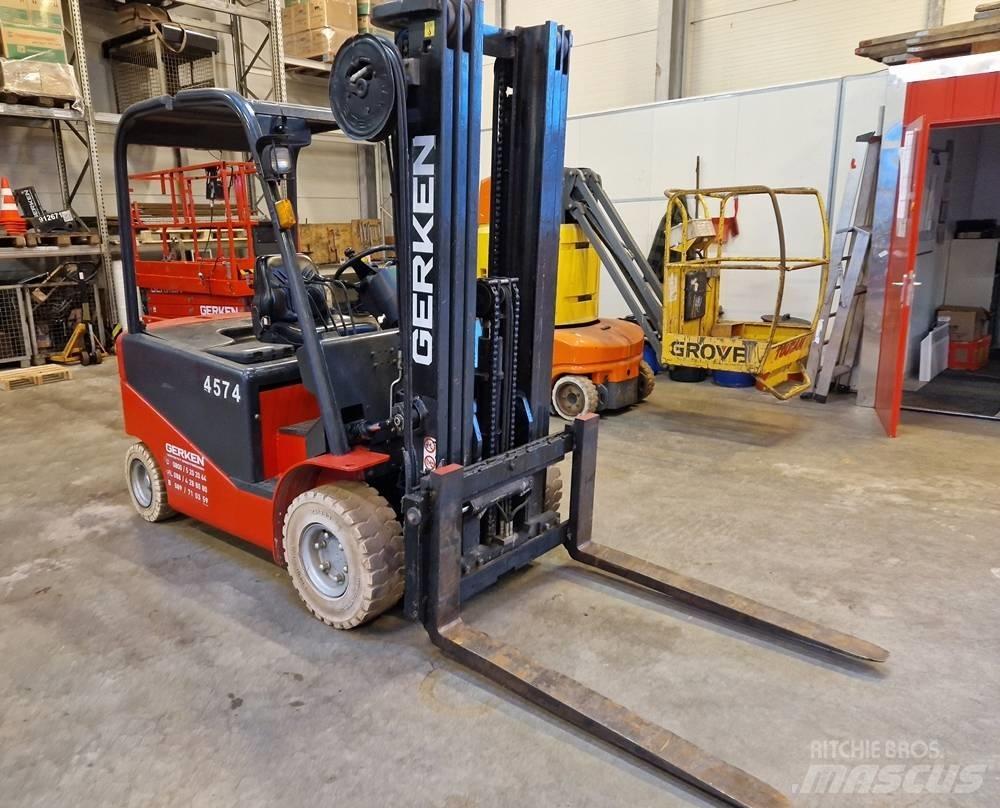Manitou ME 430 Electric Forklifts
