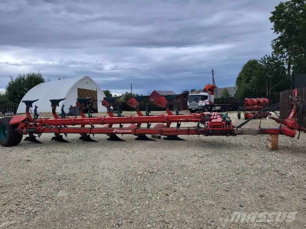 Kverneland PB100 Reversible ploughs