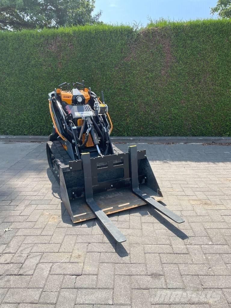 GiANT GS 950 T Mini Loader