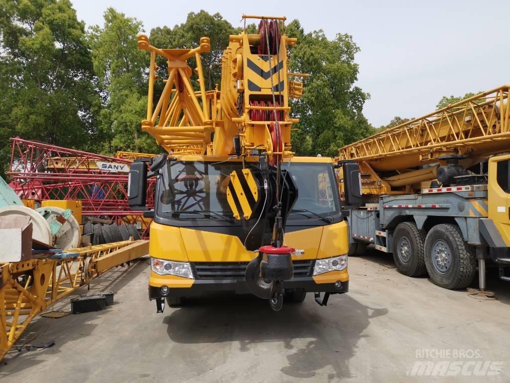 XCMG QY 25 K Mobile and all terrain cranes