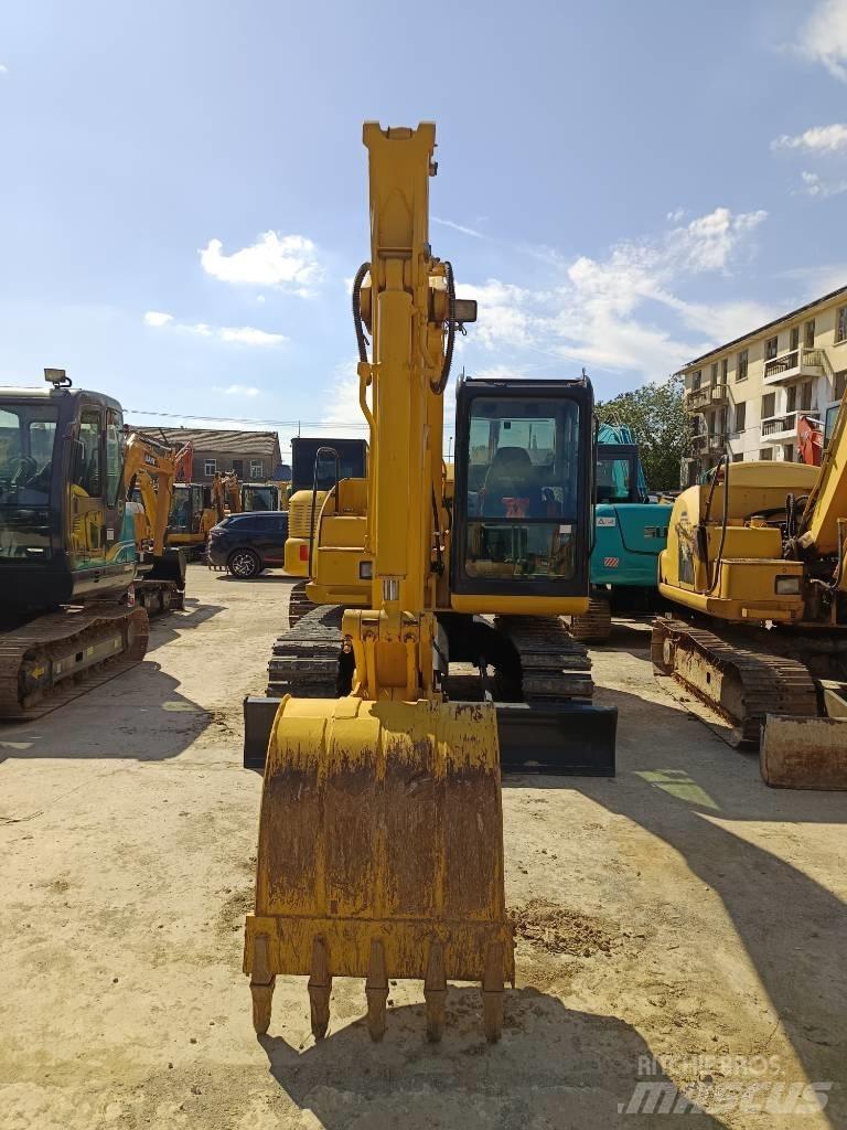 Komatsu PC 70 Crawler Excavators