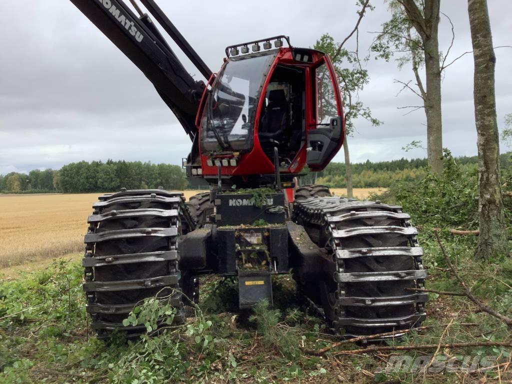 Komatsu 951 Harvesters