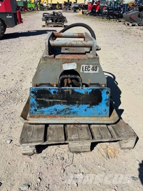 Liacon Lec 40 Plate Compactors