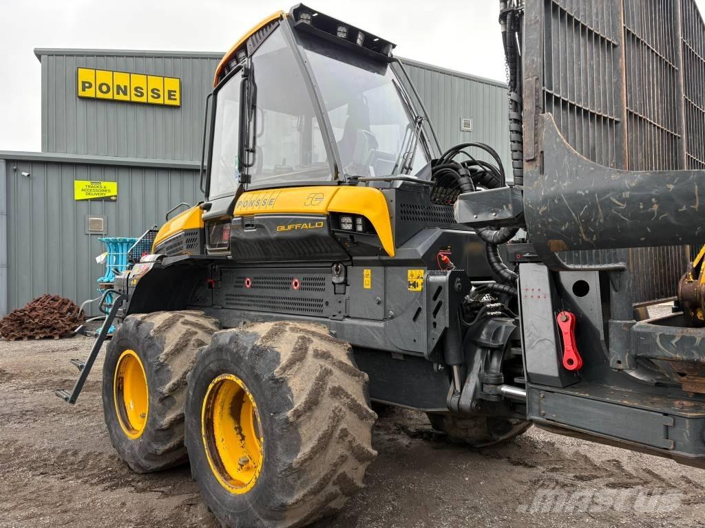 Ponsse Buffalo 8W Forwarders