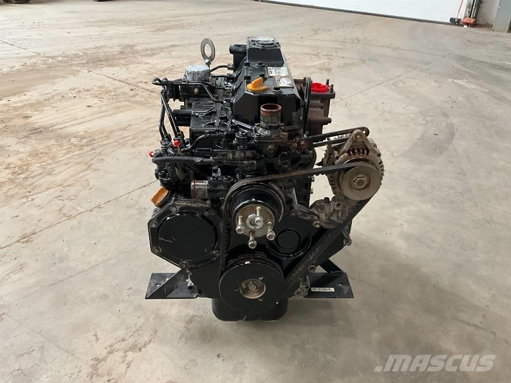 Yanmar 4TNV98 Engines