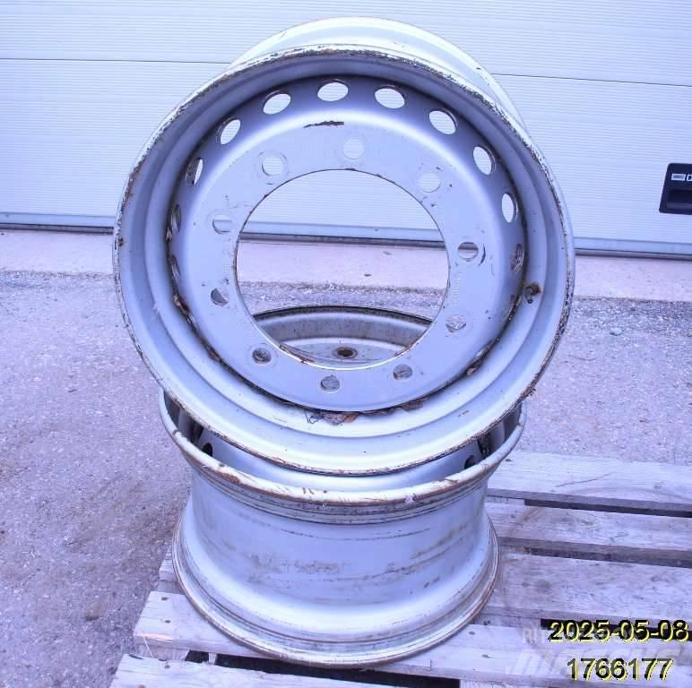 Volvo fälg Stål Tires, wheels and rims