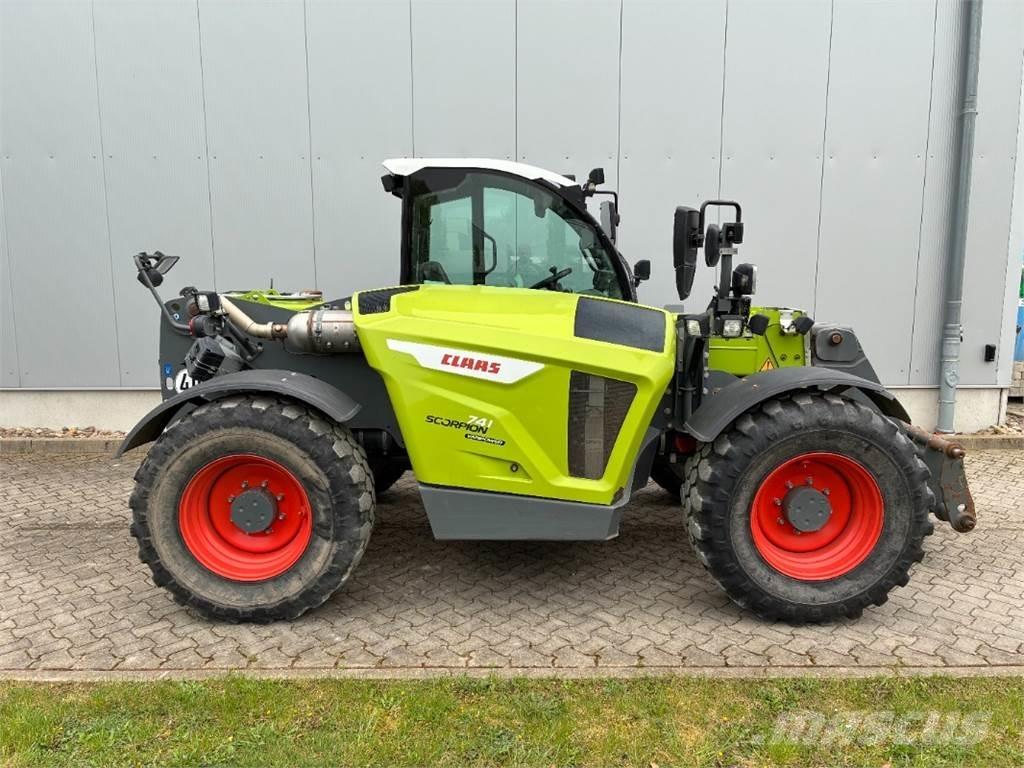 CLAAS Scorpion 741 Telescopic Handlers
