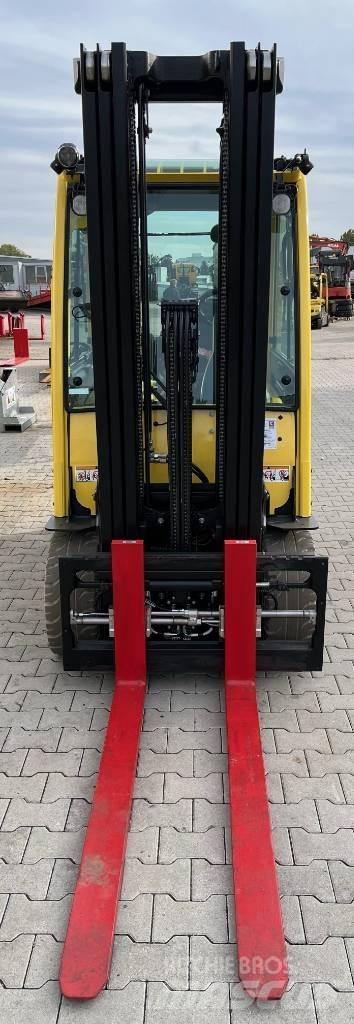 Hyster J3.5XN Electric Forklifts