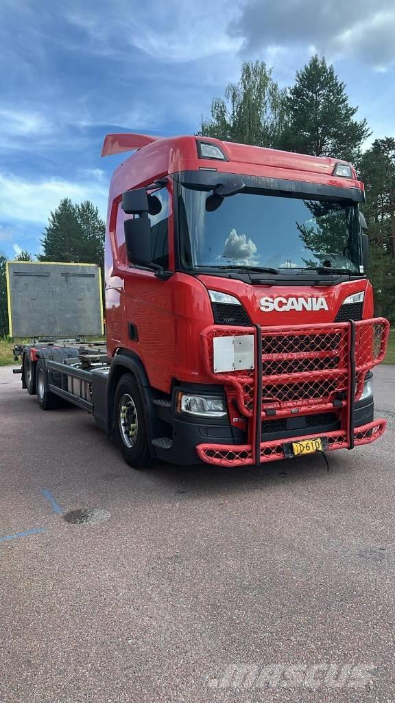 Scania R 540 Cab & Chassis Trucks