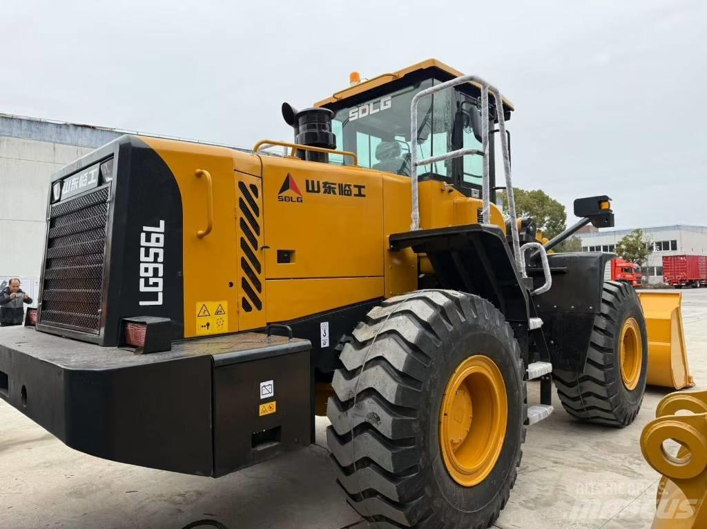 SDLG LG 956 L Wheel Loaders