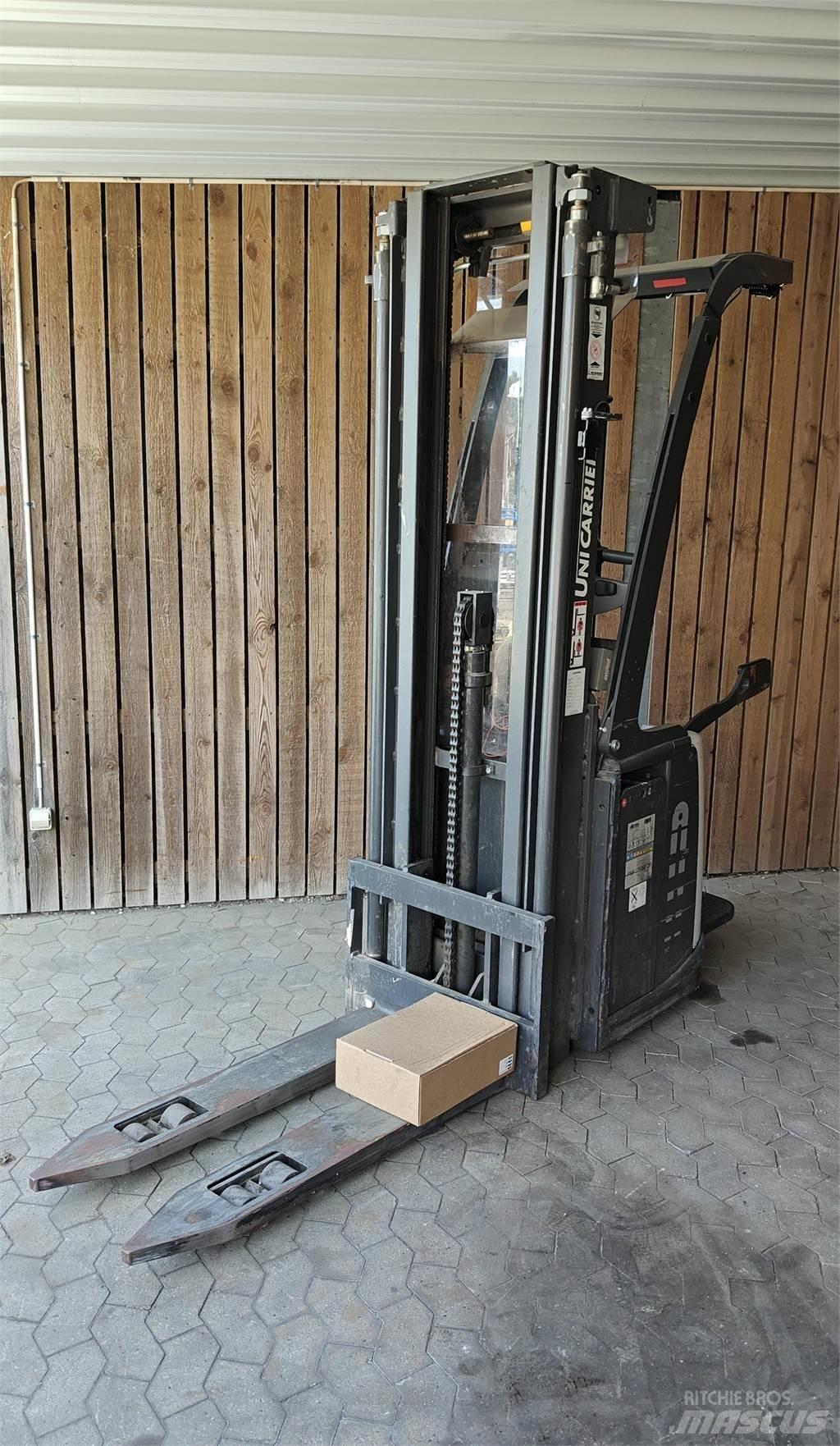 Atlet PSP160 Low lifter with platform