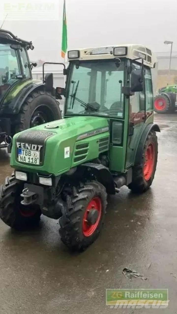 Fendt 206 Tractors