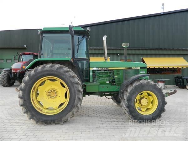 John Deere 3640 Tractors