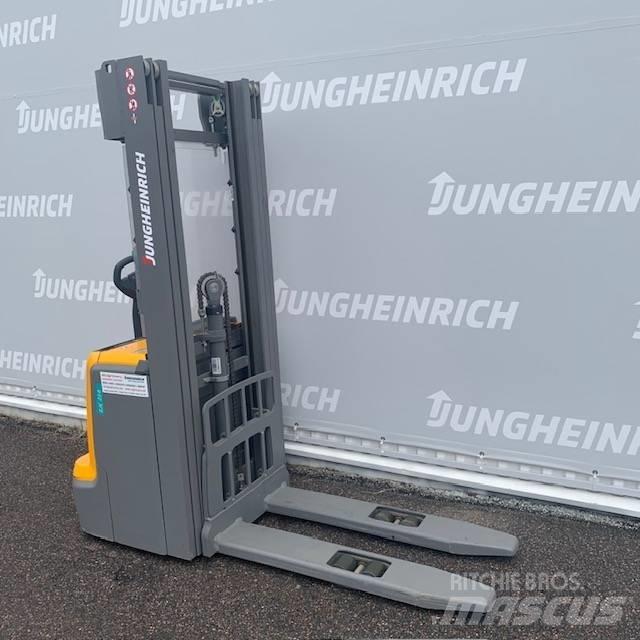 Jungheinrich EJC 214 Pedestrian stacker