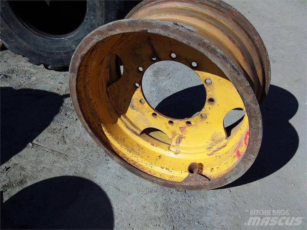 Ösa 250 20x34 Tires, wheels and rims